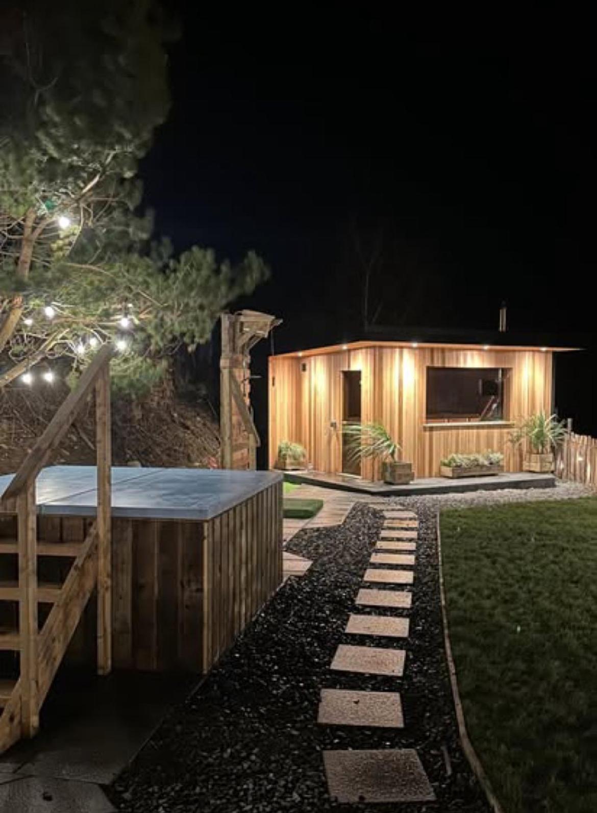 Rostrevor Mountain Lodge - Glamping Pods - Revive Sauna & Hot Tubs Eksteriør bilde